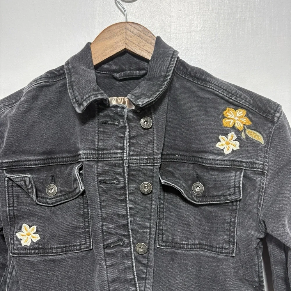 Abercrombie Kids Denim Jacket Girls Kids 9 10 Black Floral Embroidery Cropped